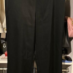 St. John Black Straight Leg Pants